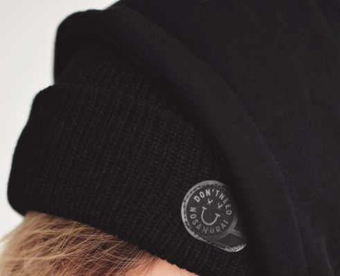 BEANIE BLACK SMILE BLACK